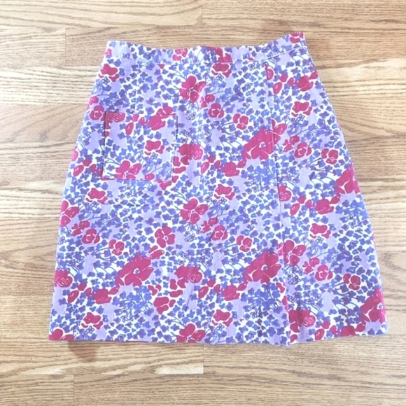 EUC Lilly Pulitzer Purple Floral Corduory Mini Skirt, Size 8/Real Size 4 - Picture 1 of 7
